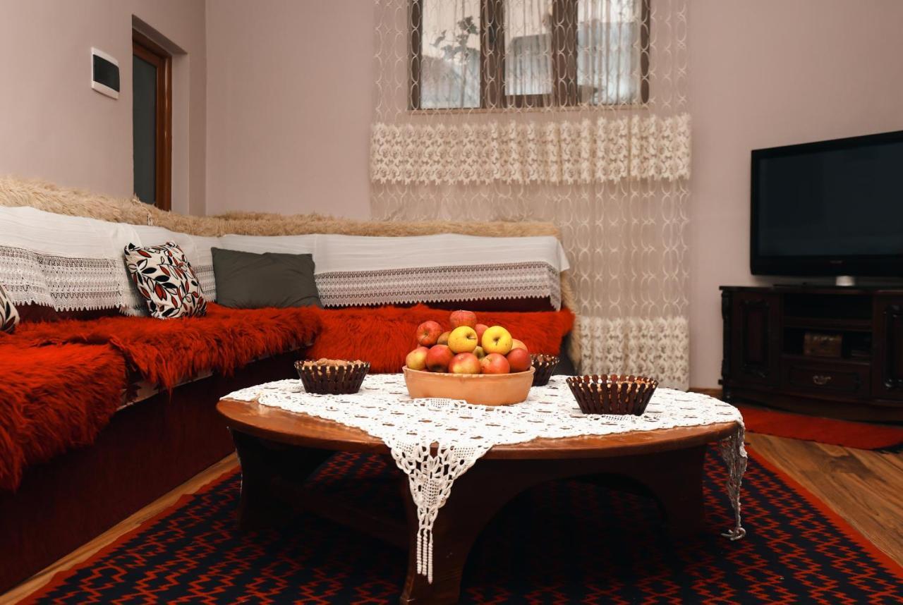Vila Mariss Корча Екстер'єр фото